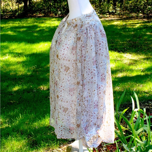 Ivory Multi Blouse - Picture 2 of 8